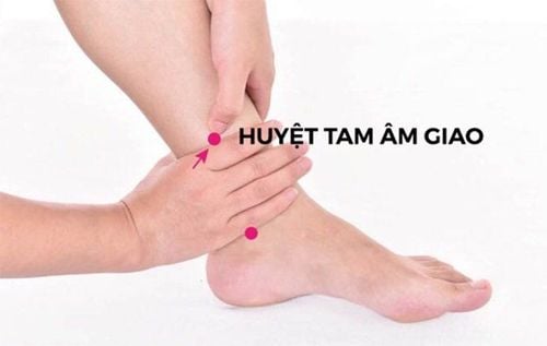 Xoa bóp bấm huyệt chữa thiếu máu não